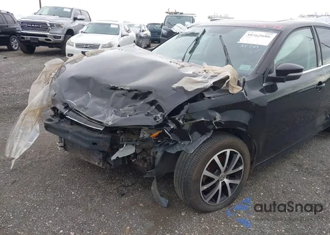 2017 Volkswagen Jetta 1.4T Se from USA, damaged, VIN 3VWDB7AJ6HM209115